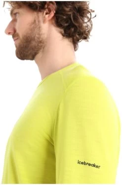 Icebreaker 200 Oasis Long Sleeve Crewe Alps 3D Men -Winkel Voor Ski-uitrusting icebreaker 200 oasis long sleeve crewe alps 3d men shine s shine 2